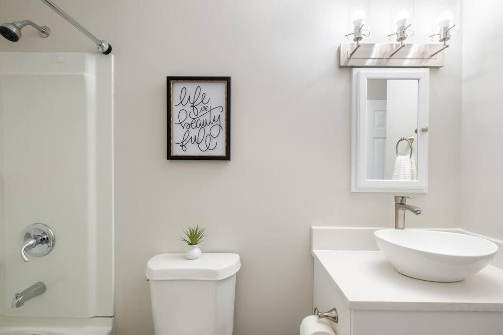 Stunning Southpark/Cotswold Home Charlotte Ngoại thất bức ảnh